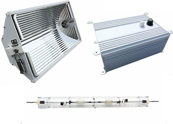 le double de 630W 1050µMol/S fini élèvent l'halogénure en céramique en métal de lumières CACHÉ