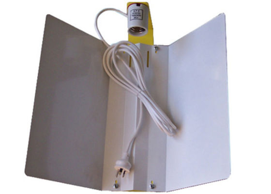 Aile dégrossie par double 265V de refroidissement à l'air de prise de Max Airflow Grow Light Reflectors