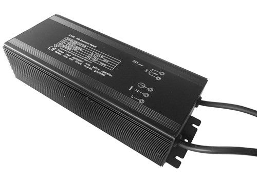 ballast électronique CMH Philips CosmoPolis de 160Hz CDM MH
