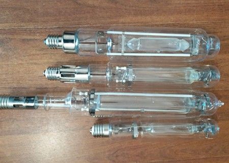 8000 heures d'halogénure tubulaire en métal élèvent la lampe, lumières de bateau de la pêche 1500w